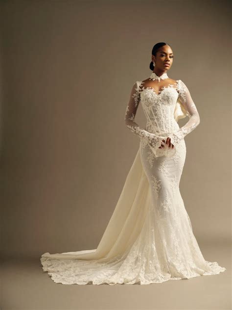 alonuko bridal|More.